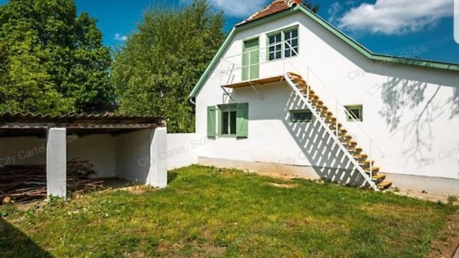 Dobo13 Apartment Balatonboglar Luaran gambar